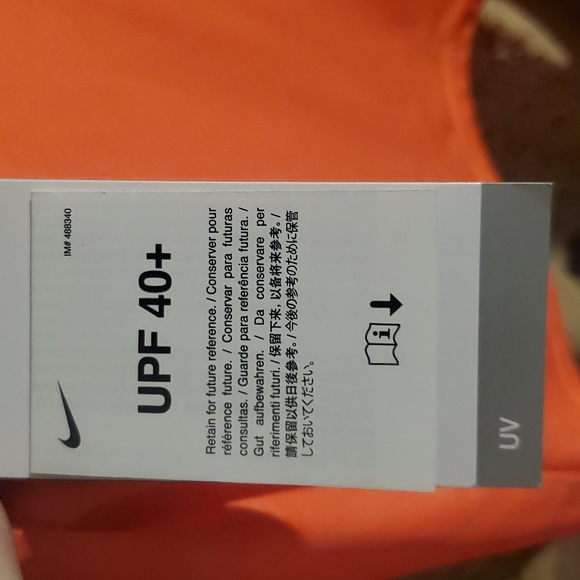 Men's Nike Athletic Shirt - Picture 12 of 15